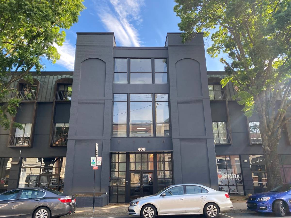 2 Downtown Mall Offices For Rent ($595 per month & $395 per month!)